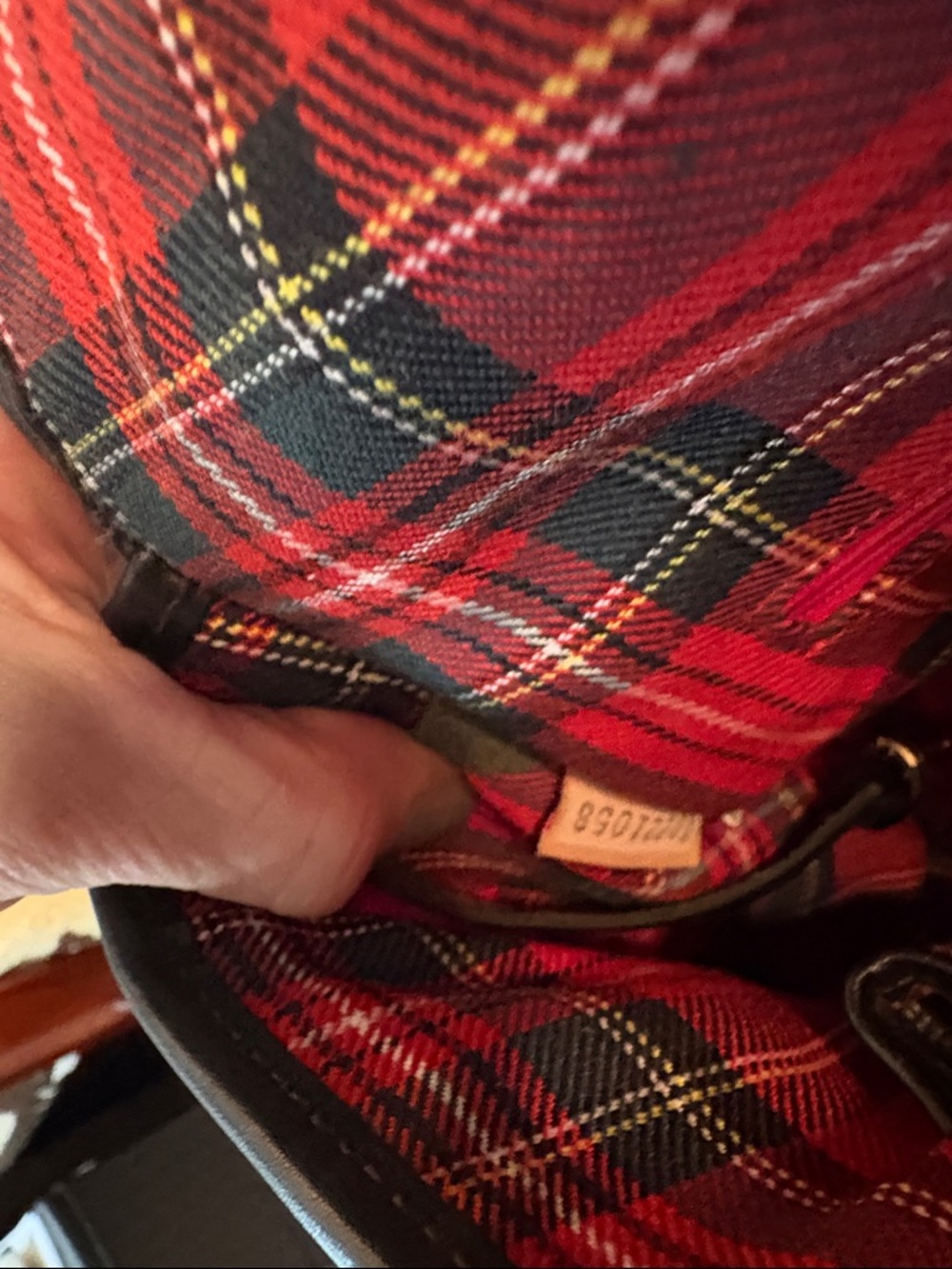 Dooney and Bourke Black Scottie Dog Print crossbody flap bag Rare collectible! - Picture 12 of 13